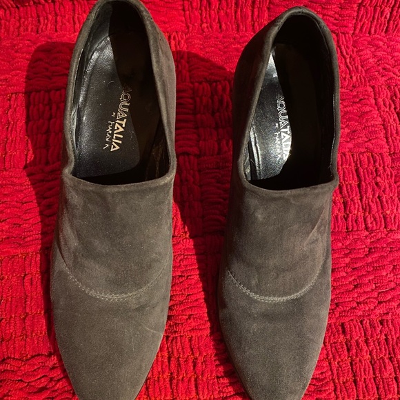 Aquatalia grey suede booties, size 8.5. Waterproof soles. - Picture 7 of 7